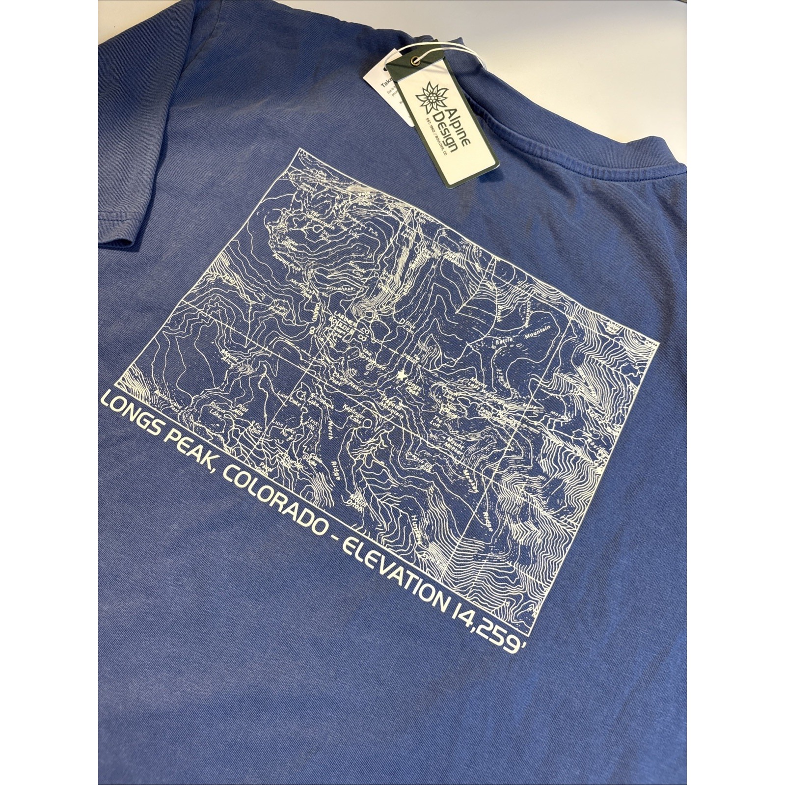 Alpine Design Graphic Mountain Lake Long Peak Colorado T-Shirt Upf 30 Men's L